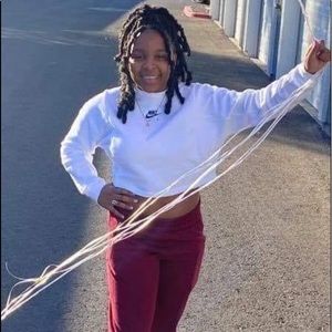 Meet your Posher, Naysharri